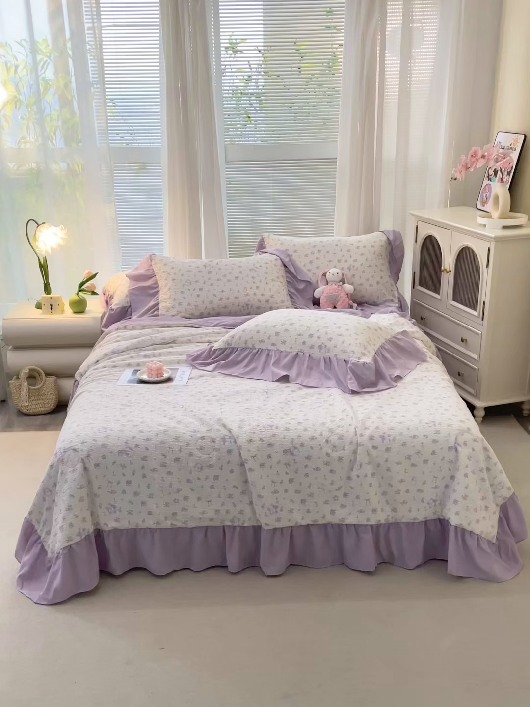 91家纺网 家纺一手货源 找家纺 人人爱家纺 2026新款泡芙纱欧式夏被夏凉被空调被四件套 紫色花语