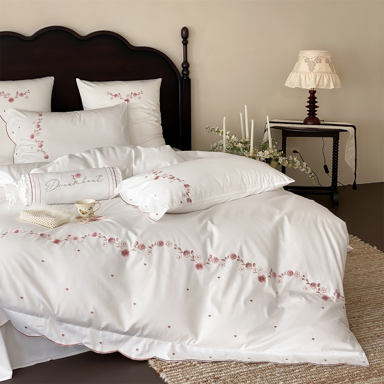 91家纺网 家纺一手货源 找家纺 （总）树下 2026新款A类100支50S双股刺绣高支高密贡缎全棉长绒棉四件套-柔堇