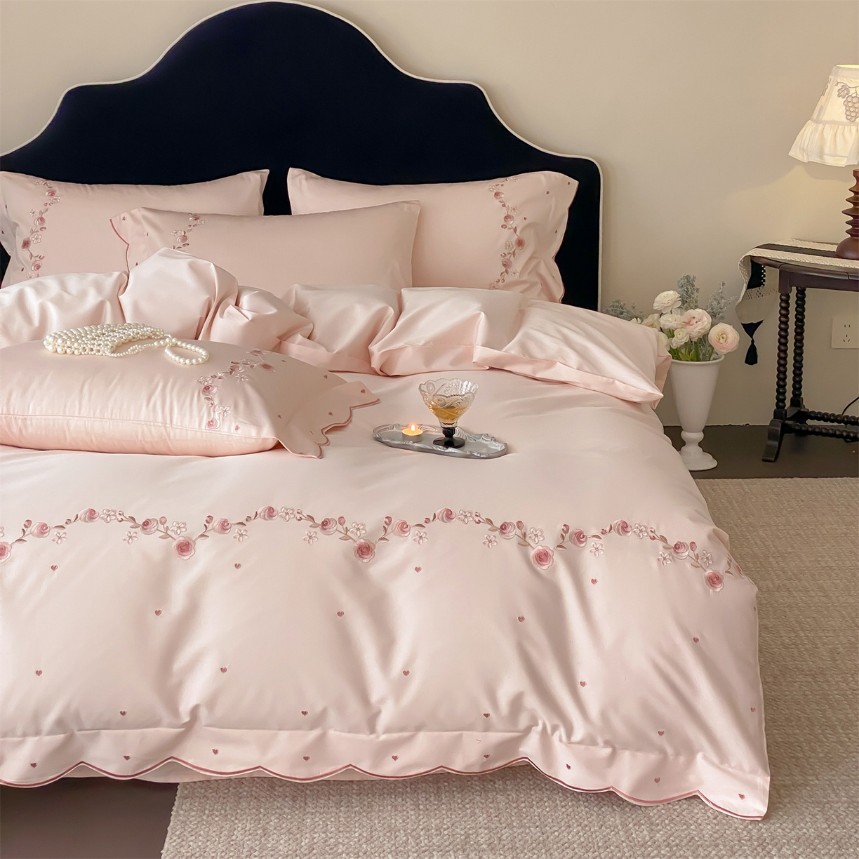 91家纺网 家纺一手货源 找家纺 树下 2026新款a类100支50s双股刺绣高支高密贡缎长绒棉四件套全棉四件套-丹莓 丹莓-粉