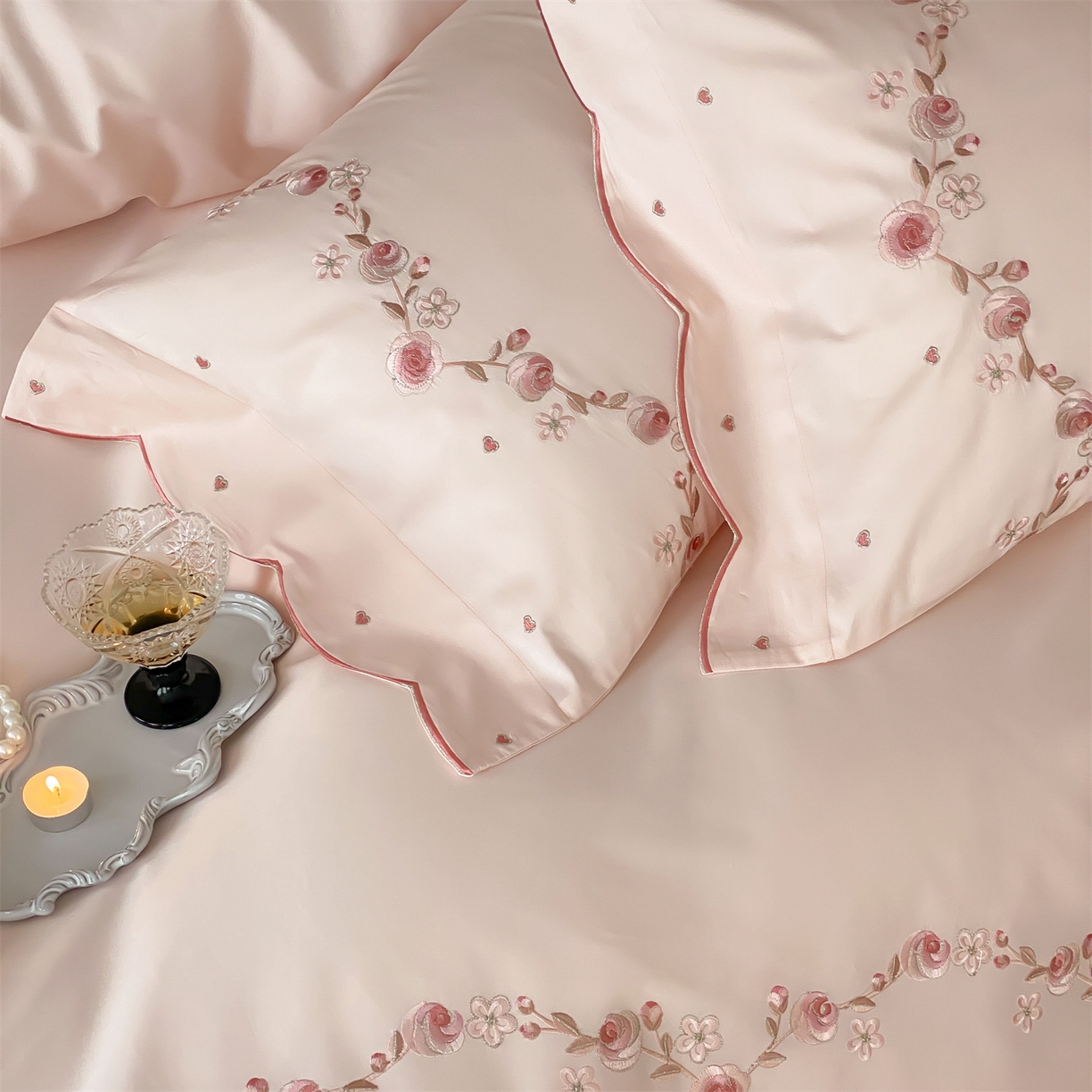 91家纺网 家纺一手货源 找家纺 树下 2026新款a类100支50s双股刺绣高支高密贡缎长绒棉四件套全棉四件套-丹莓 丹莓-粉