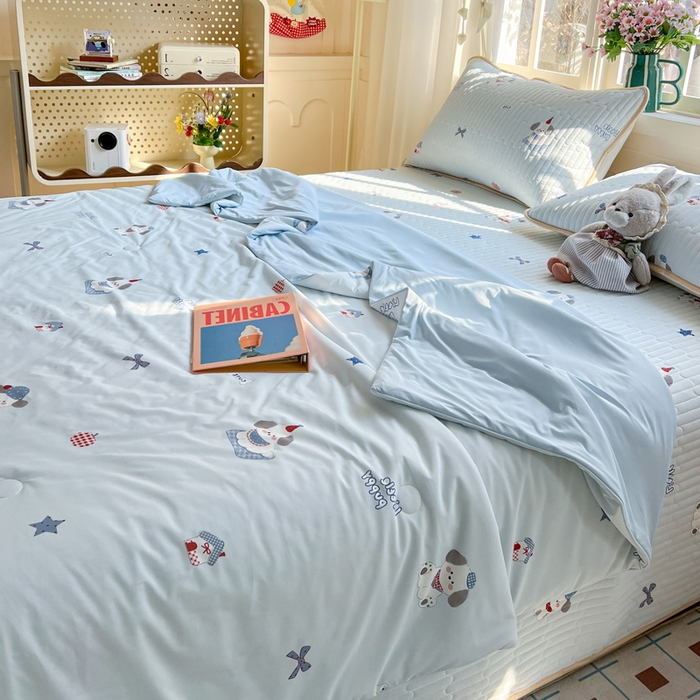 91家纺网 家纺一手货源 找家纺 卡普二店 2026新款A类锦氨凉感印花夏被四件套床盖凉席款--凉席床盖 帕恰狗