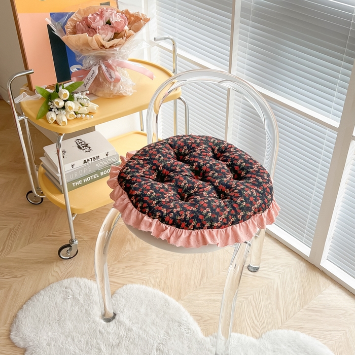 91家纺网 家纺一手货源 找家纺 座享家 2026新款拼色仿棉麻花边团蒲坐垫 玫瑰花墨