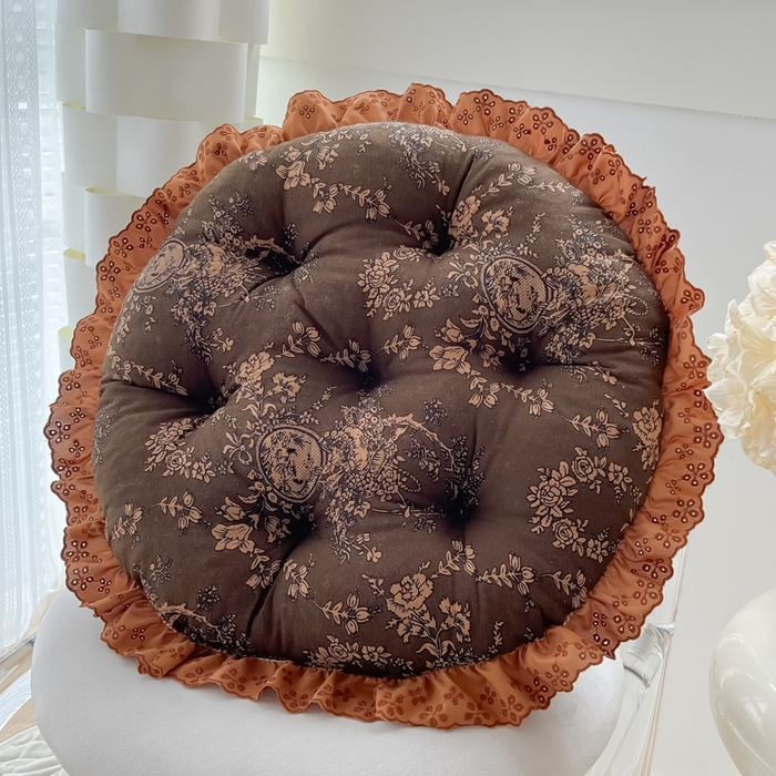 座享家 2026新款拼色仿棉麻花边团蒲坐垫 栗壳