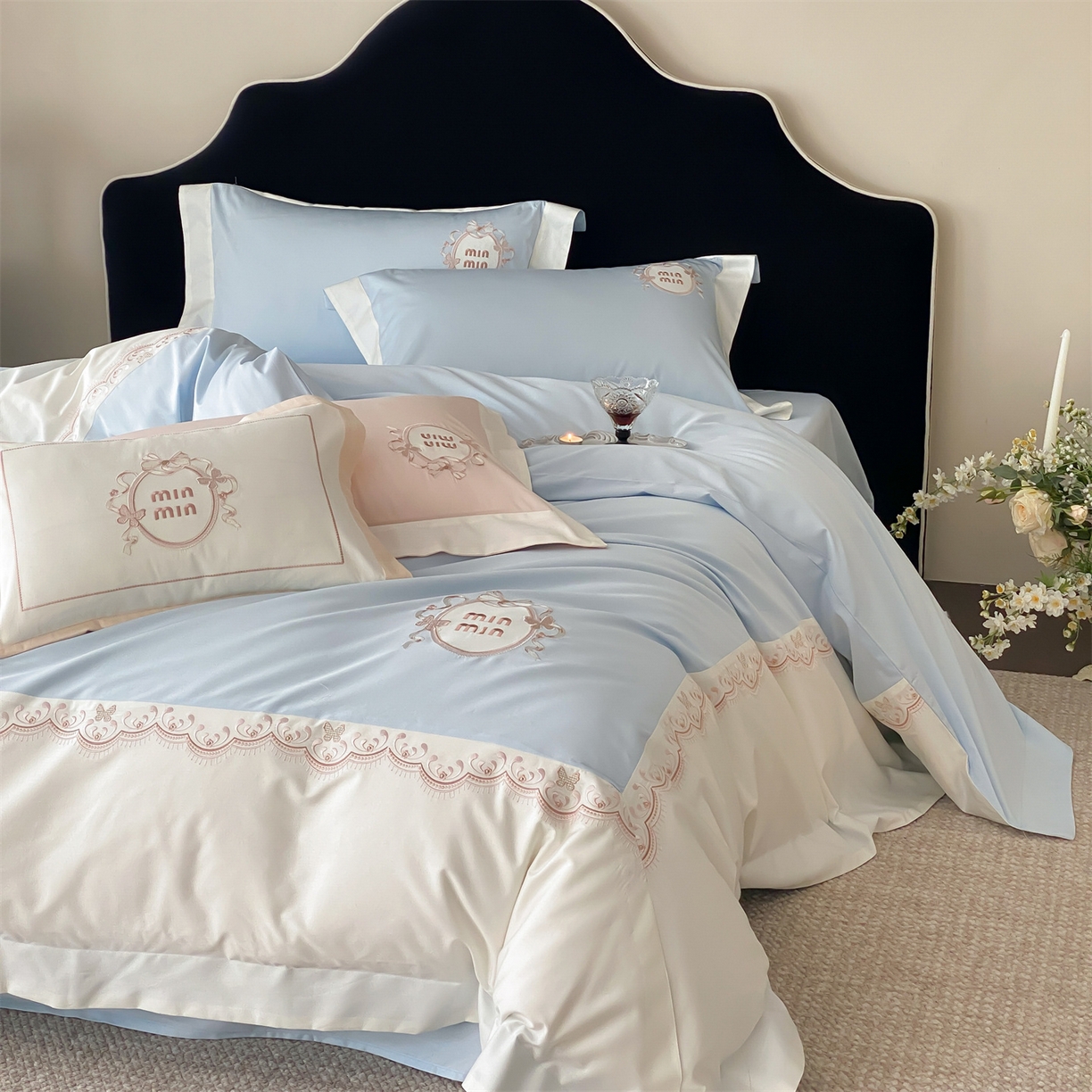 91家纺网 家纺一手货源 找家纺 树下 2026新款a类100支50s双股刺绣高支高密贡缎长绒棉四件套全棉四件套-蝶吟 蝶吟-蓝