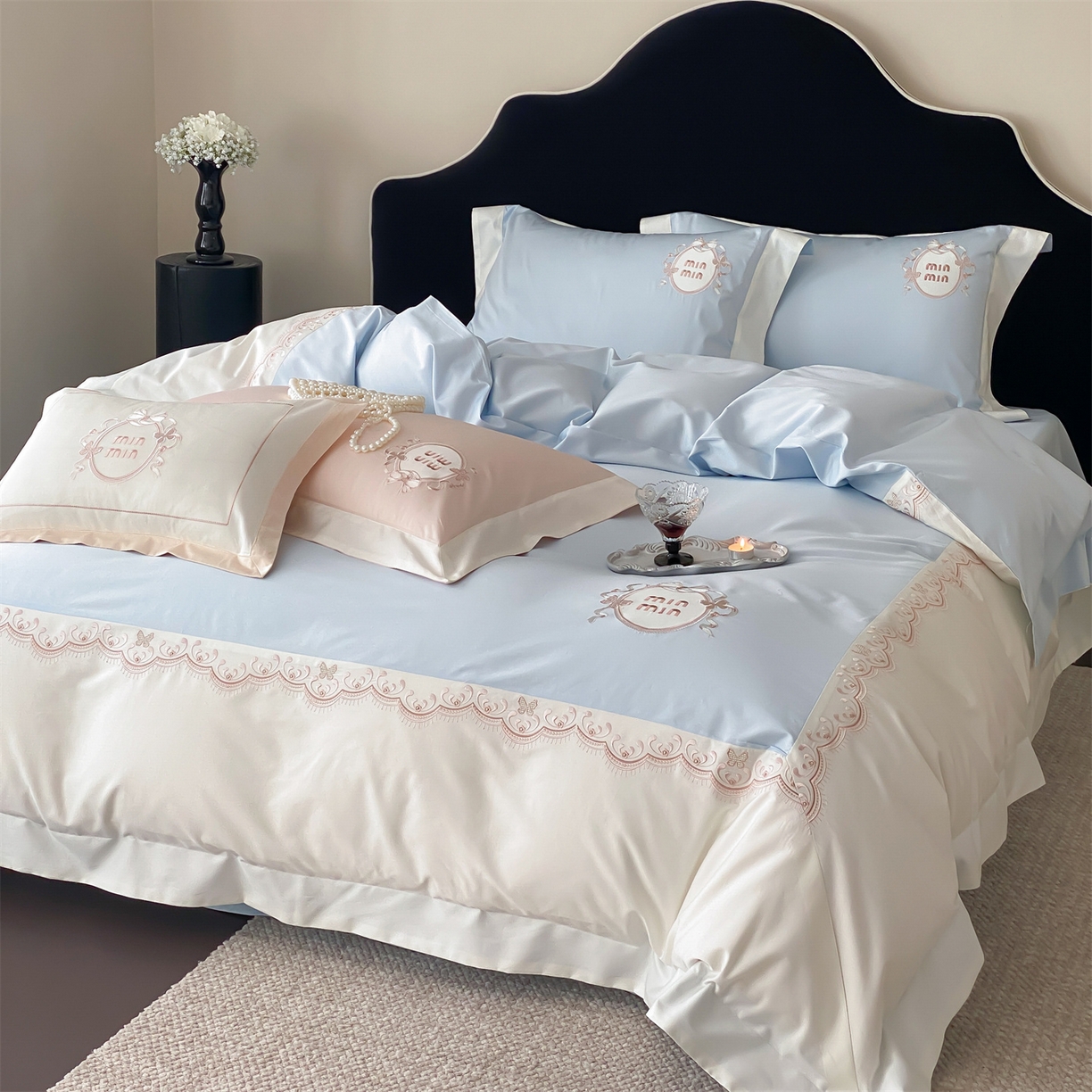 91家纺网 家纺一手货源 找家纺 树下 2026新款a类100支50s双股刺绣高支高密贡缎长绒棉四件套全棉四件套-蝶吟 蝶吟-蓝