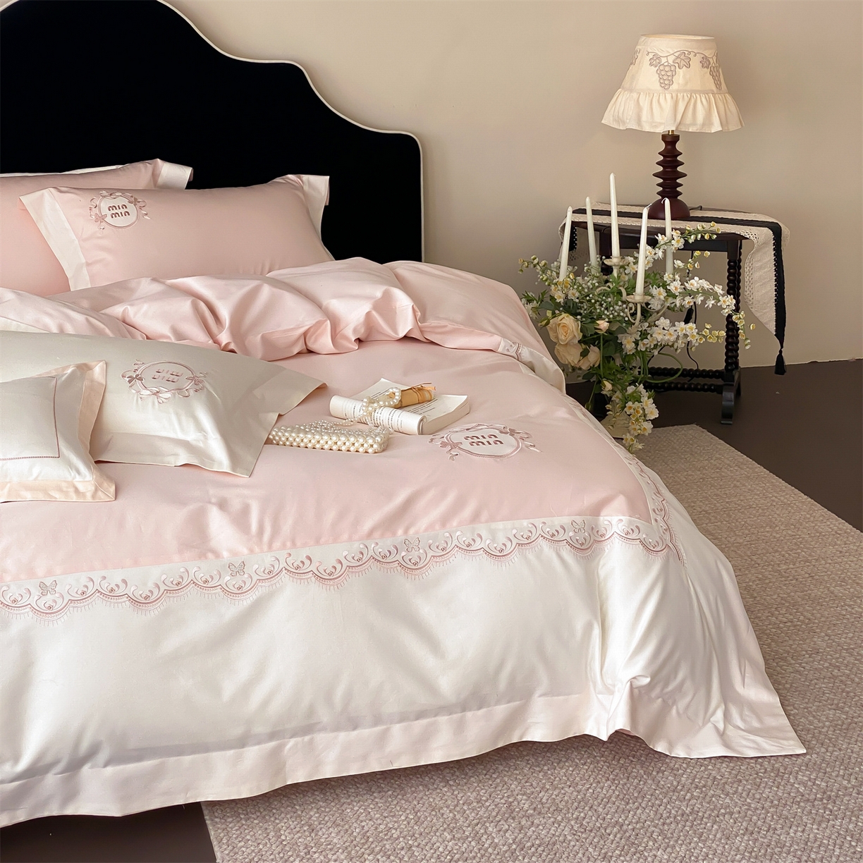 91家纺网 家纺一手货源 找家纺 树下 2026新款a类100支50s双股刺绣高支高密贡缎长绒棉四件套全棉四件套-蝶吟 蝶吟-粉