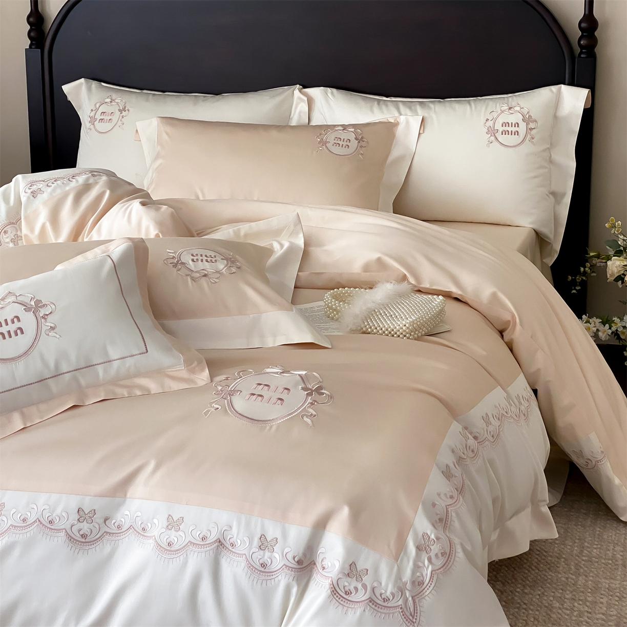 91家纺网 家纺一手货源 找家纺 树下 2026新款a类100支50s双股刺绣高支高密贡缎长绒棉四件套全棉四件套-蝶吟 蝶吟-奶油粉