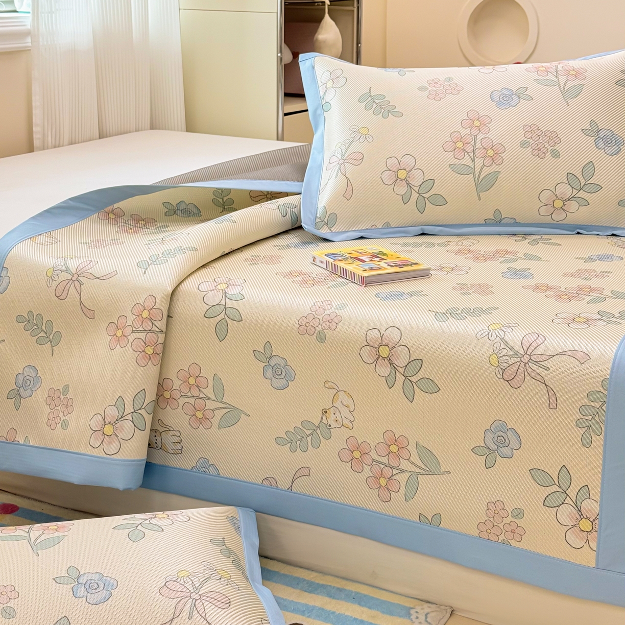 91家纺网 家纺一手货源 找家纺 慕尚家纺 2026新款清新凉感冰藤席平铺款 活力小猫