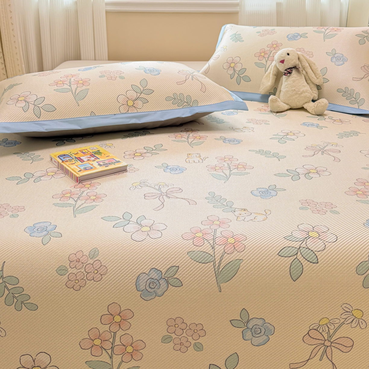 91家纺网 家纺一手货源 找家纺 慕尚家纺 2026新款清新凉感冰藤席平铺款 活力小猫