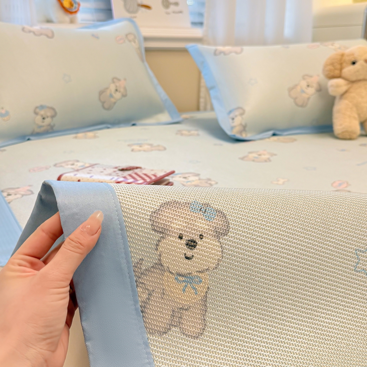 91家纺网 家纺一手货源 找家纺 慕尚家纺 2026新款清新凉感冰藤席平铺款 开心约克