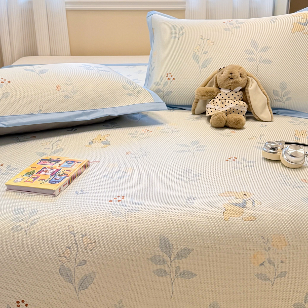 91家纺网 家纺一手货源 找家纺 慕尚家纺 2026新款清新凉感冰藤席平铺款 春日小兔