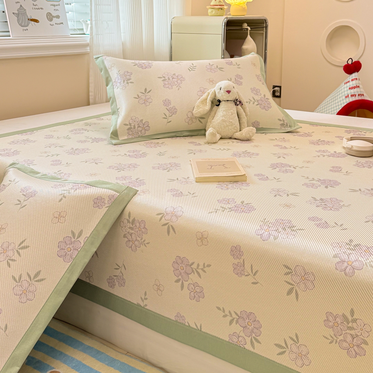 91家纺网 家纺一手货源 找家纺 慕尚家纺 2026新款清新凉感冰藤席平铺款 紫气东来