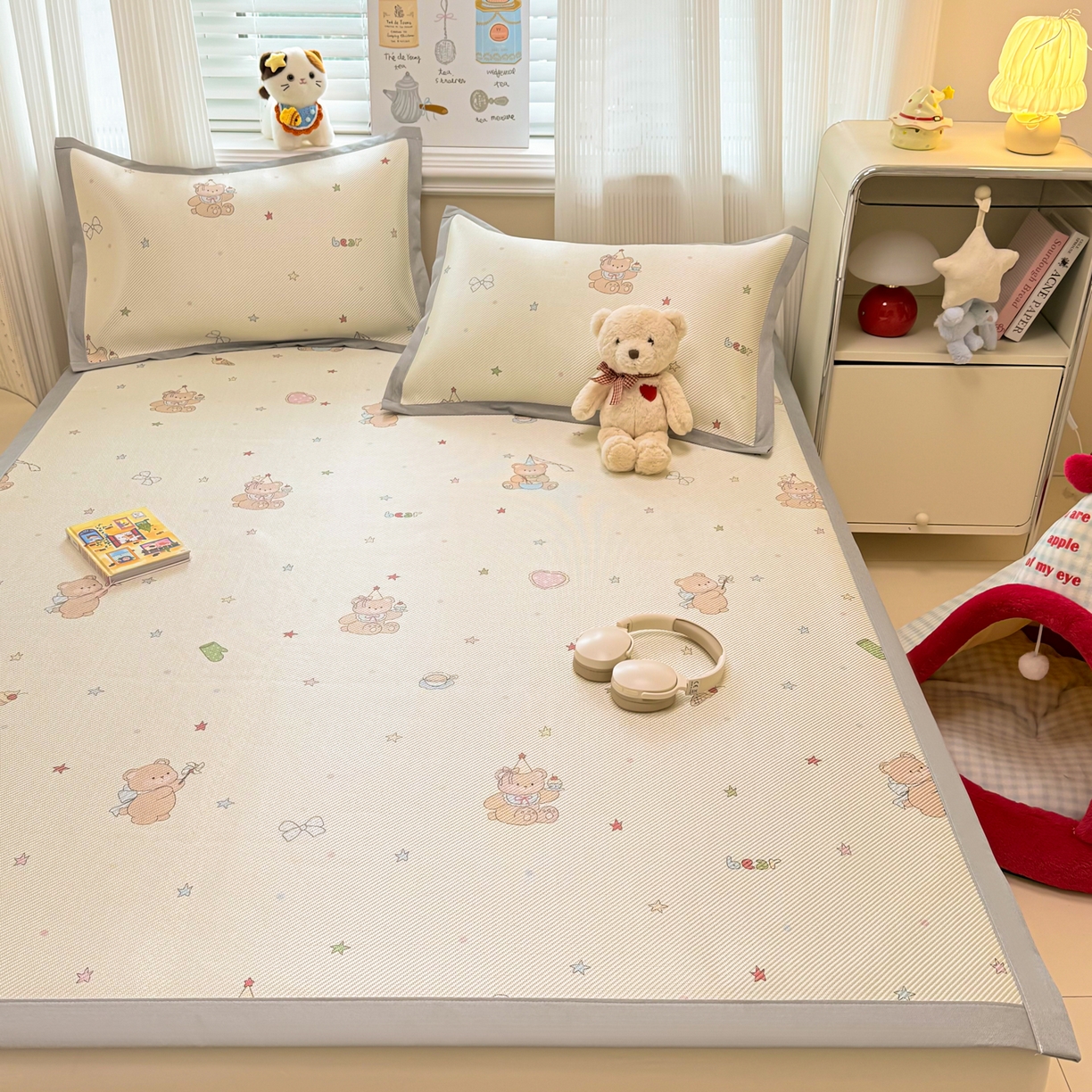 91家纺网 家纺一手货源 找家纺 慕尚家纺 2026新款清新凉感冰藤席平铺款 魔法小熊