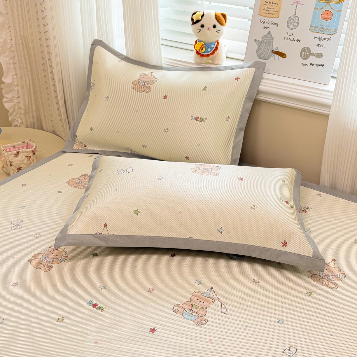 91家纺网 家纺一手货源 找家纺 慕尚家纺 2026新款清新凉感冰藤席平铺款 魔法小熊