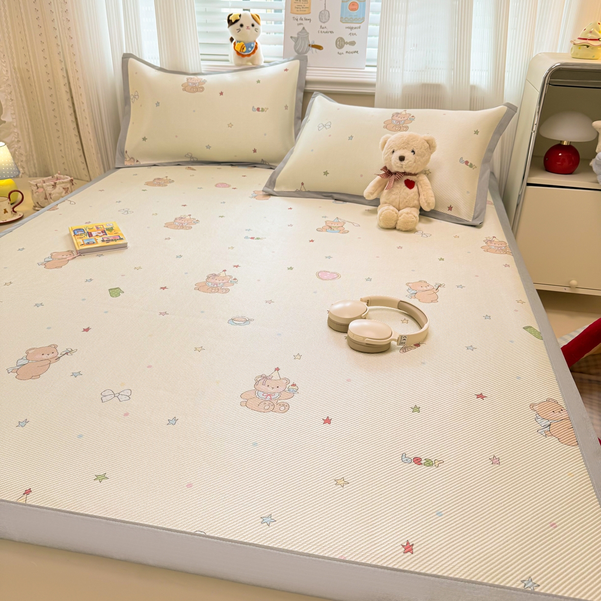 91家纺网 家纺一手货源 找家纺 慕尚家纺 2026新款清新凉感冰藤席平铺款 魔法小熊