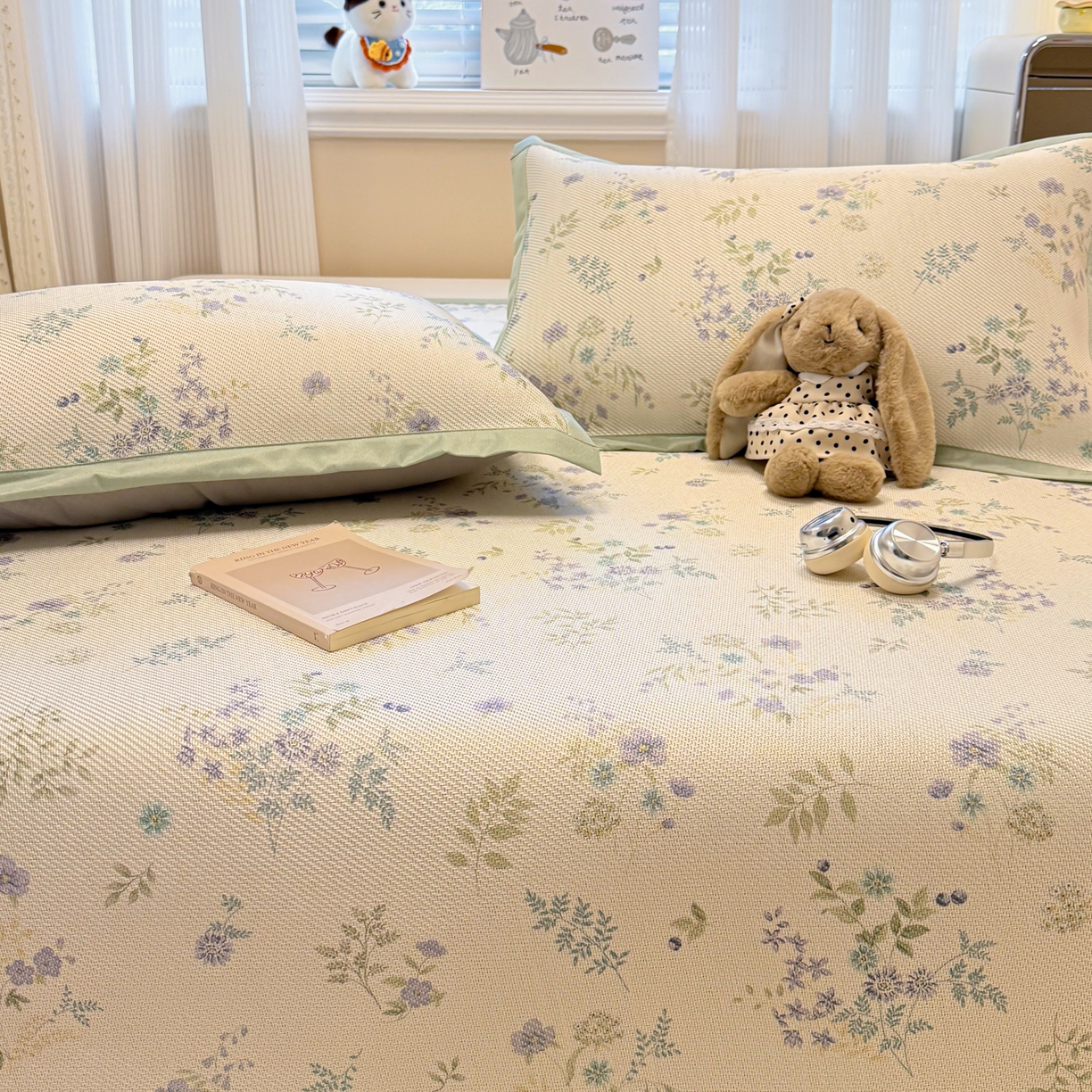 91家纺网 家纺一手货源 找家纺 慕尚家纺 2026新款清新凉感冰藤席平铺款 梦幻紫花