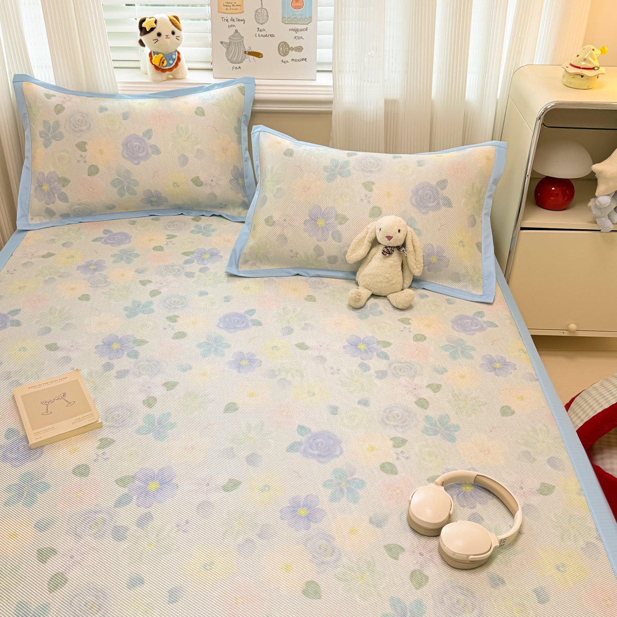 91家纺网 家纺一手货源 找家纺 慕尚家纺 2026新款清新凉感冰藤席平铺款 碎冰蓝