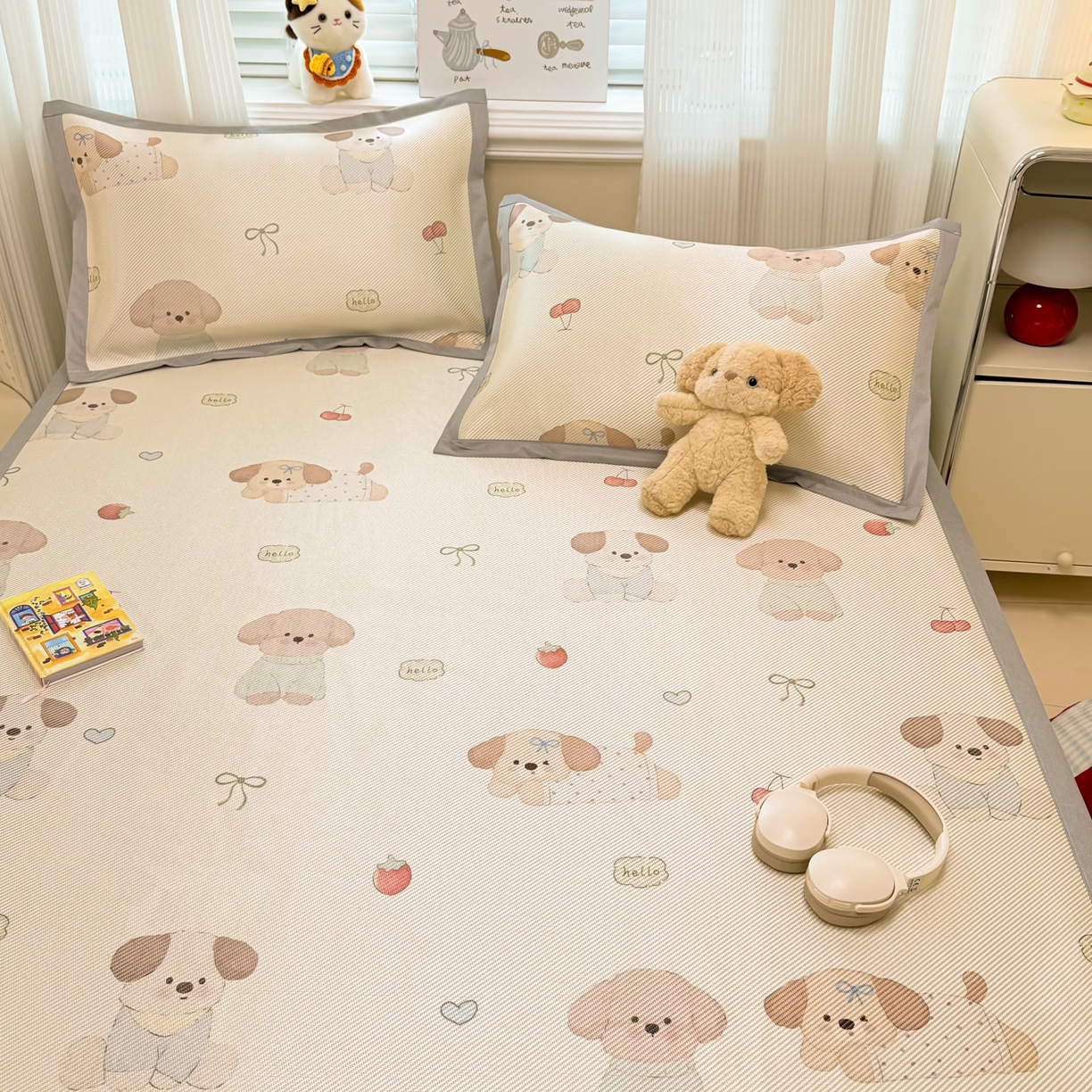 91家纺网 家纺一手货源 找家纺 慕尚家纺 2026新款清新凉感冰藤席平铺款 福禄小狗