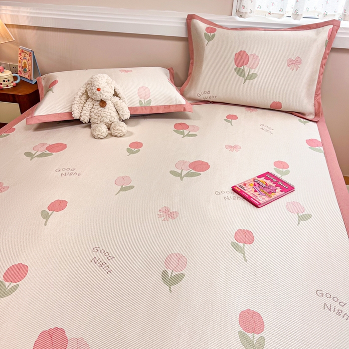 91家纺网 家纺一手货源 找家纺 慕尚家纺 2026新款清新凉感冰藤席平铺款 蝴蝶结郁金香