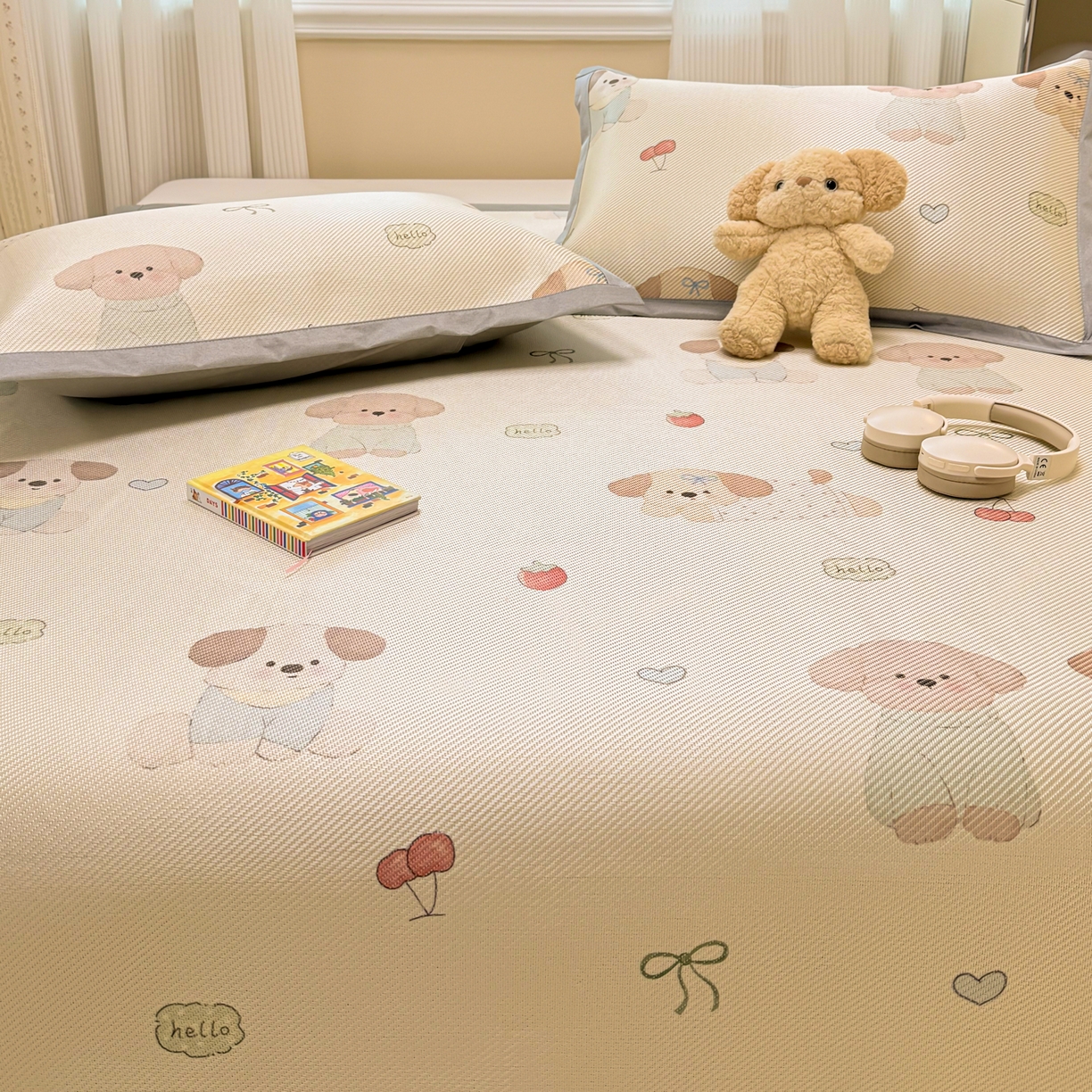 91家纺网 家纺一手货源 找家纺 慕尚家纺 2026新款清新凉感冰藤席平铺款 福禄小狗