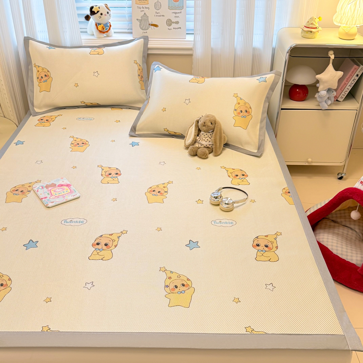 91家纺网 家纺一手货源 找家纺 慕尚家纺 2026新款清新凉感冰藤席平铺款 星星宝宝