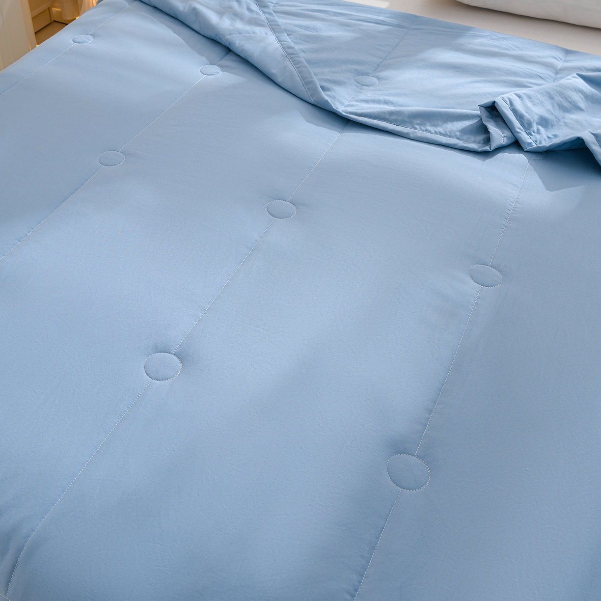 91家纺网 家纺一手货源 找家纺 羽涵家纺 2026新款磨毛水洗棉夏被夏凉被空调被 天青蓝