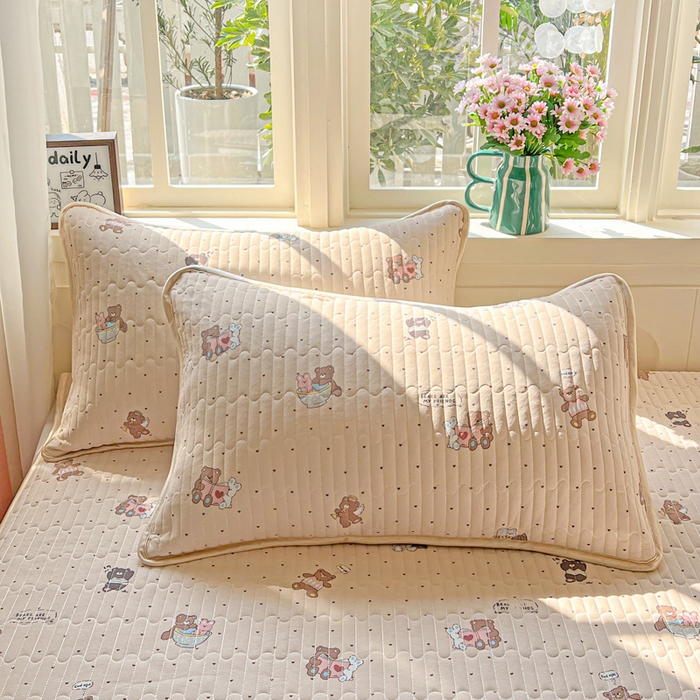 91家纺网 家纺一手货源 找家纺 卡普二店 2026新款A类锦氨凉感印花夏被四件套床盖凉席款--凉席床盖 软糖小熊