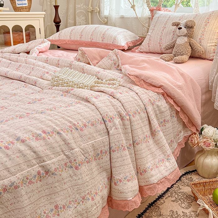 91家纺网 家纺一手货源 找家纺 （总）优尚佳生活馆 2026新款云感皱皱纱全棉花边款夏被四件套