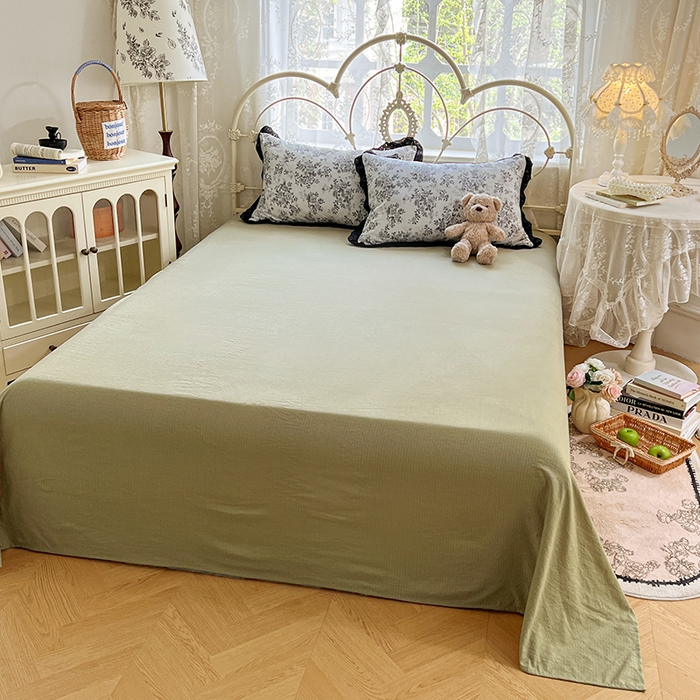 91家纺网 家纺一手货源 找家纺 优尚佳生活馆 2026新款云感皱皱纱全棉花边款夏被四件套 疏影