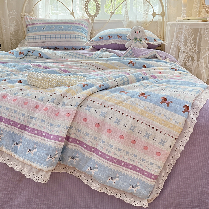 91家纺网 家纺一手货源 找家纺 优尚佳生活馆 2026新款云感皱皱纱全棉花边款夏被四件套 晴野