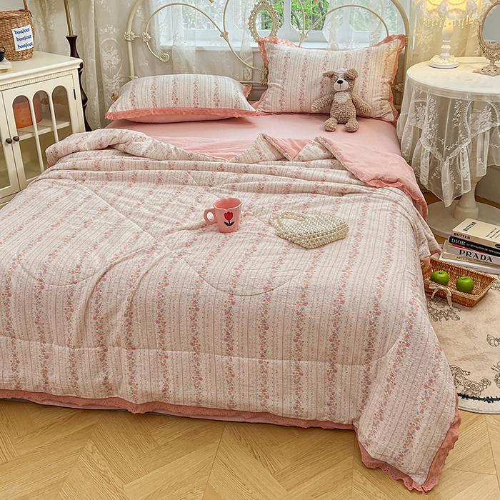 91家纺网 家纺一手货源 找家纺 优尚佳生活馆 2026新款云感皱皱纱全棉花边款夏被四件套 扶摇