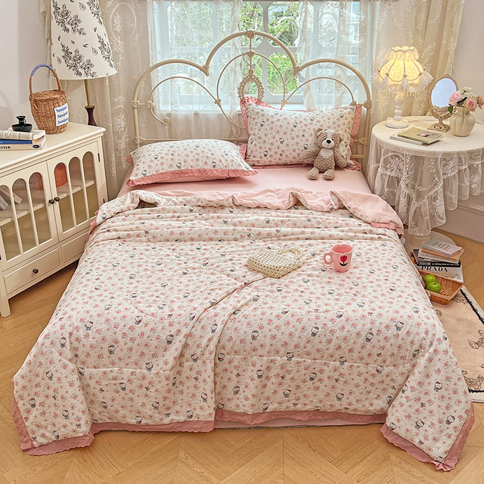 91家纺网 家纺一手货源 找家纺 优尚佳生活馆 2026新款云感皱皱纱全棉花边款夏被四件套 甜喵