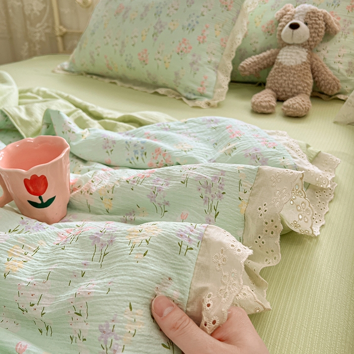 91家纺网 家纺一手货源 找家纺 优尚佳生活馆 2026新款云感皱皱纱全棉花边款夏被四件套 清禾