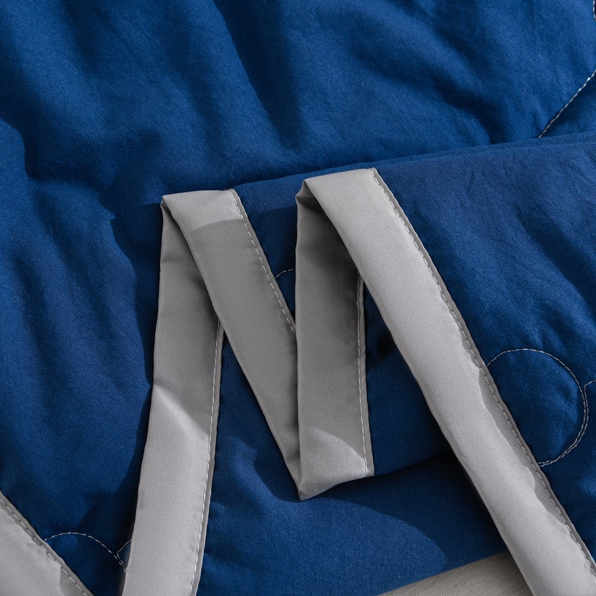 91家纺网 家纺一手货源 找家纺 羽涵家纺 2026新款磨毛水洗棉夏被夏凉被空调被 星夜蓝