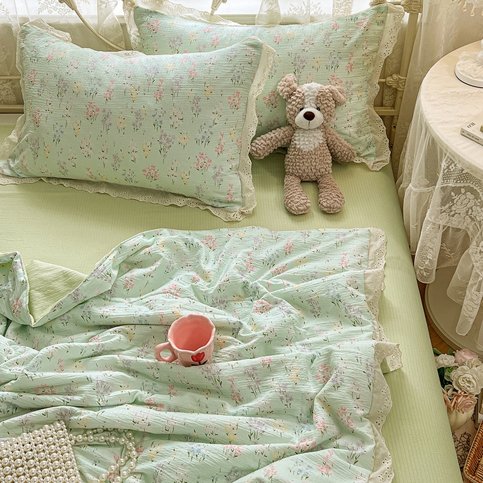 91家纺网 家纺一手货源 找家纺 优尚佳生活馆 2026新款云感皱皱纱全棉花边款夏被四件套 清禾