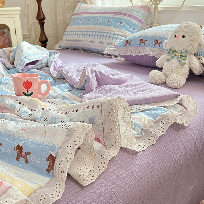 91家纺网 家纺一手货源 找家纺 优佳优品 2026新款云感皱皱纱全棉花边款夏被四件套 晴野