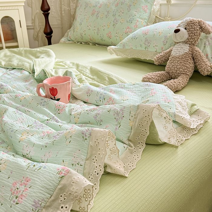 91家纺网 家纺一手货源 找家纺 优佳优品 2026新款云感皱皱纱全棉花边款夏被四件套 清禾