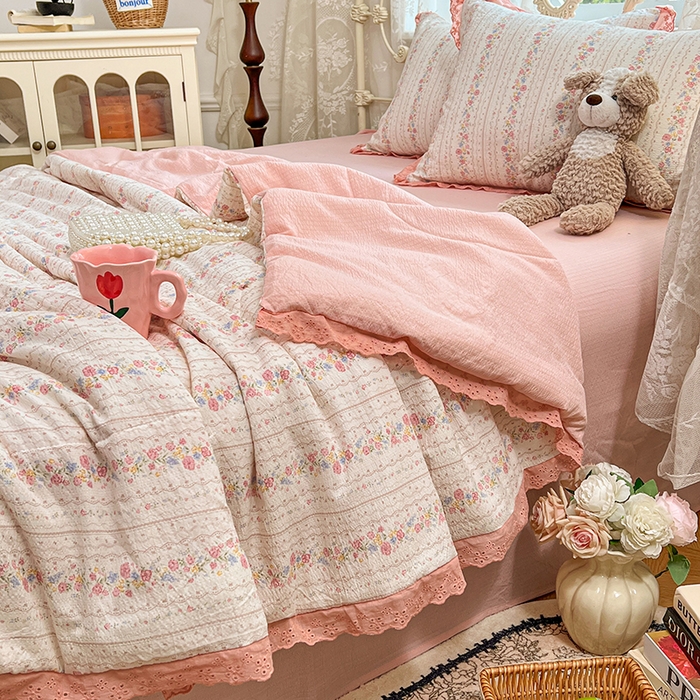 91家纺网 家纺一手货源 找家纺 优佳优品 2026新款云感皱皱纱全棉花边款夏被四件套 扶摇