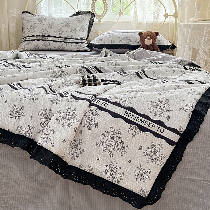 91家纺网 家纺一手货源 找家纺 优佳优品 2026新款云感皱皱纱全棉花边款夏被四件套 清墨