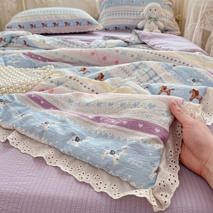 91家纺网 家纺一手货源 找家纺 优佳优品 2026新款云感皱皱纱全棉花边款夏被四件套 晴野