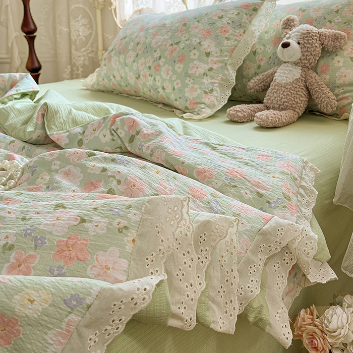 91家纺网 家纺一手货源 找家纺 优佳优品 2026新款云感皱皱纱全棉花边款夏被四件套 知夏