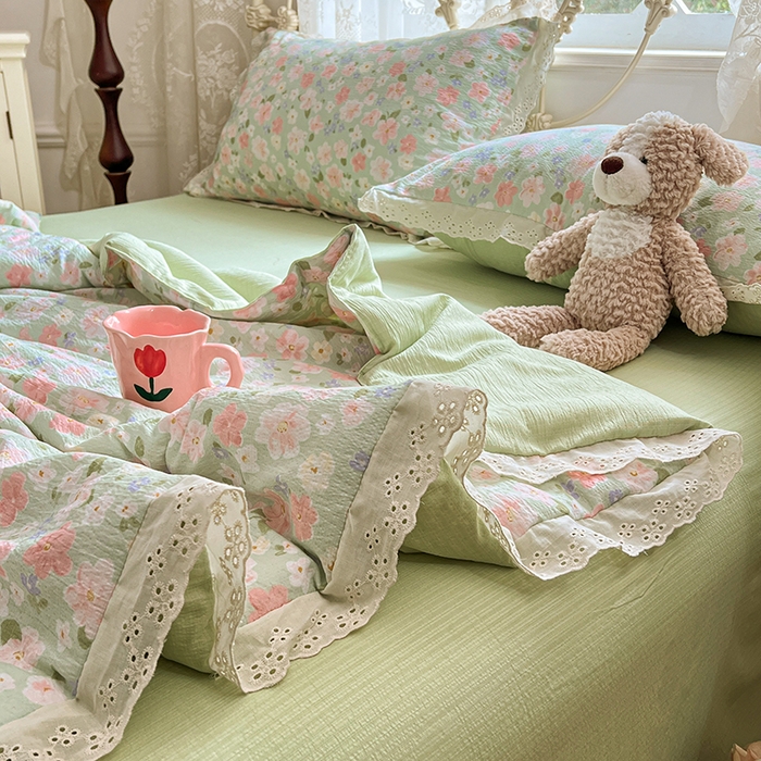 91家纺网 家纺一手货源 找家纺 优佳优品 2026新款云感皱皱纱全棉花边款夏被四件套 知夏