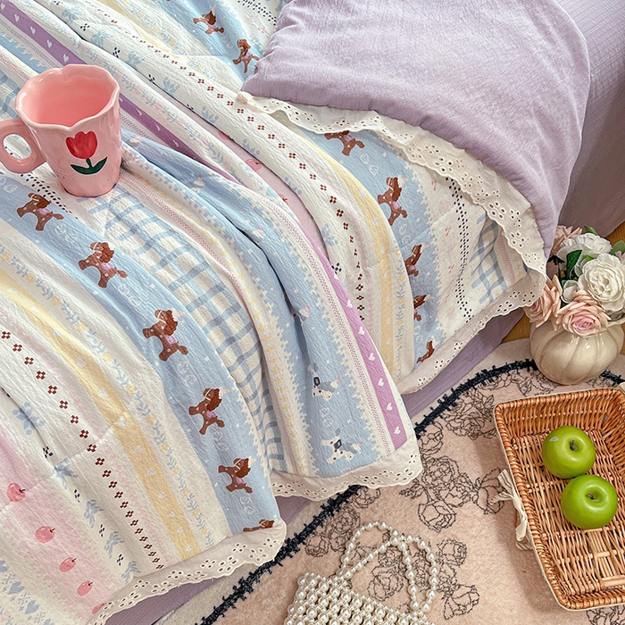 91家纺网 家纺一手货源 找家纺 优佳优品 2026新款云感皱皱纱全棉花边款夏被四件套 晴野