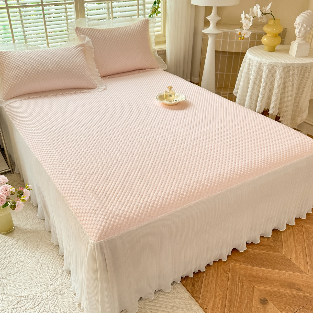 91家纺网 家纺一手货源 找家纺 （总）逸尚阁 2026新款凉感夏被冰豆豆床裙凉席四件套