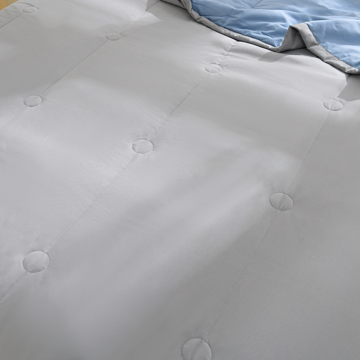 91家纺网 家纺一手货源 找家纺 羽涵家纺 2026新款磨毛水洗棉夏被夏凉被空调被 月光灰