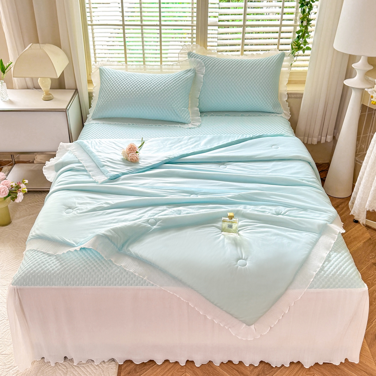 逸尚阁 2026新款凉感夏被冰豆豆床裙凉席四件套 冰豆豆-天空蓝