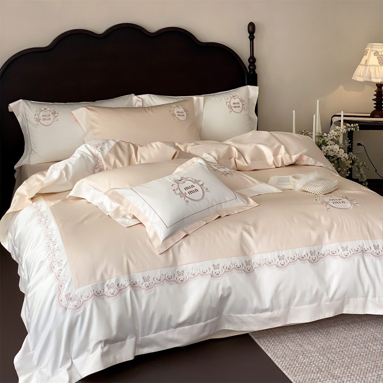 91家纺网 家纺一手货源 找家纺 （总）树下 2026新款a类100支50s双股刺绣高支高密贡缎长绒棉四件套全棉四件套-蝶吟