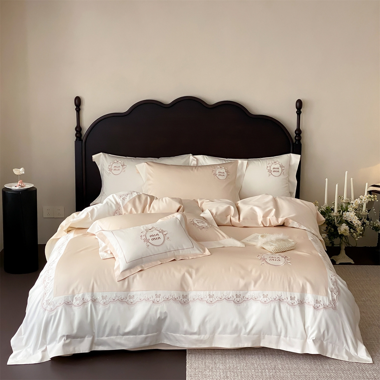 91家纺网 家纺一手货源 找家纺 （总）树下 2026新款a类100支50s双股刺绣高支高密贡缎长绒棉四件套全棉四件套-蝶吟