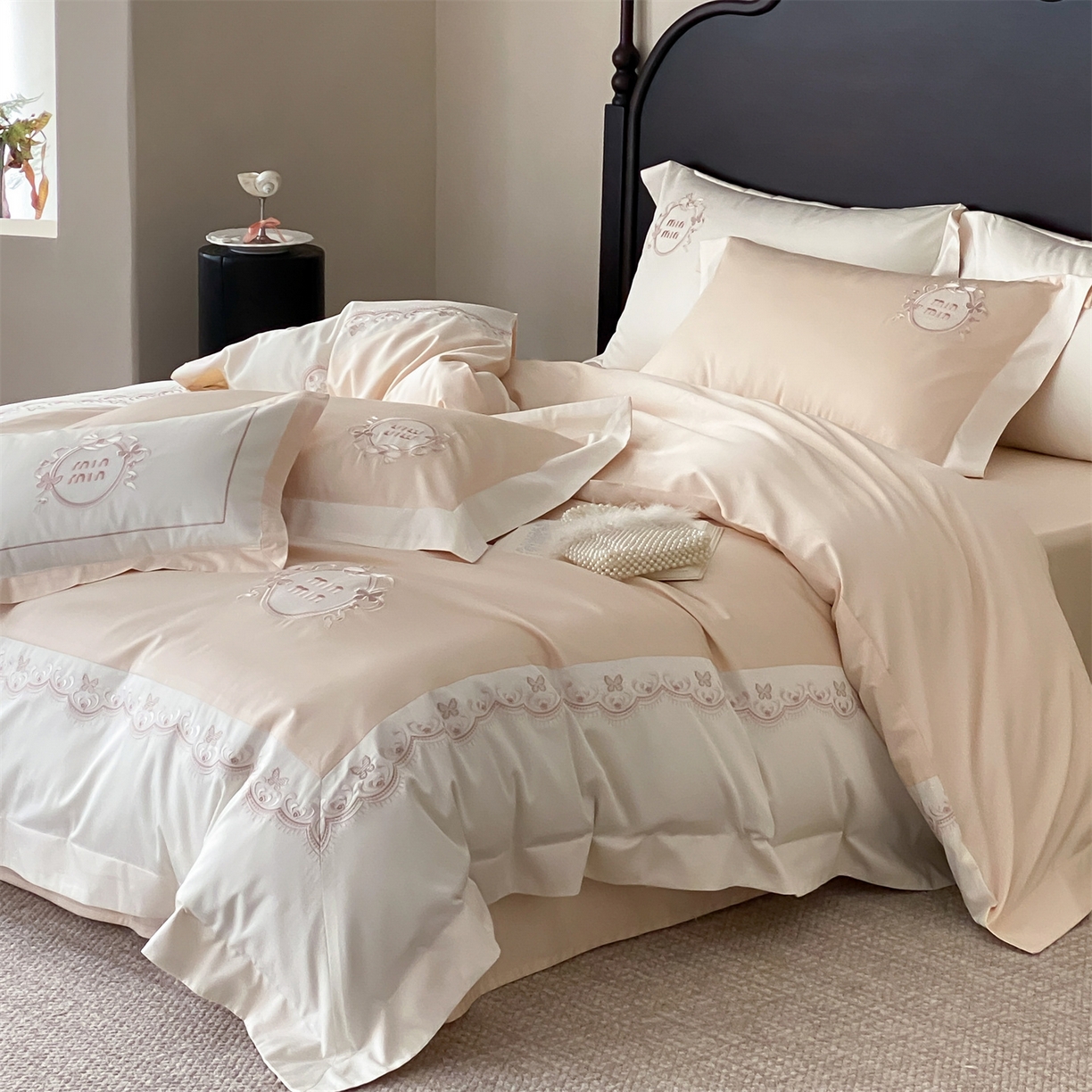 91家纺网 家纺一手货源 找家纺 （总）树下 2026新款a类100支50s双股刺绣高支高密贡缎长绒棉四件套全棉四件套-蝶吟