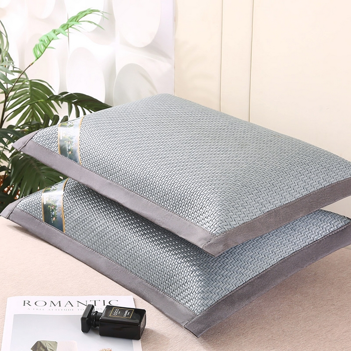 91家纺网 家纺一手货源 找家纺 小牛席业 2026新款经典款-角标霸王藤夏凉枕藤枕头冰藤枕头冰丝枕豆豆枕头 蓝色